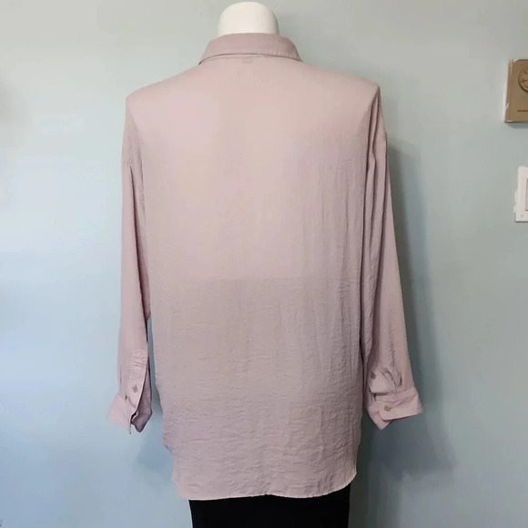 Uniqlo taupe button down top - Picture 10 of 14